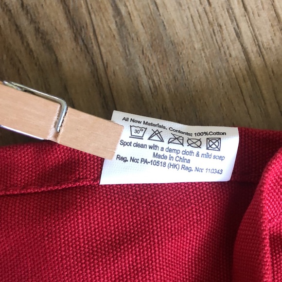 A Christmas Story You’ll Shoot Your Eye Out Red Apron-New - Picture 12 of 15